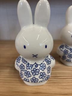 大阪関西万博　オランダ館　ミッフィー　スタチュー　デルフト陶器　② m17185729082_1.jpg?1749517354 置物