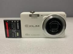 CASIO EXILIM EX-ZS26 ホワイト - メルカリ