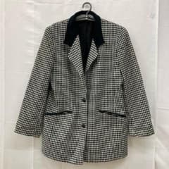 美品 De Petrillo 千鳥格子 シングルテーラード ウール100% 48 美品 De Petrillo 千鳥格子 シングルテーラード ウール100% 48 %A5%DA