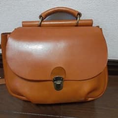 HERTZ　ヘルツ　棒屋根ミニリュック　キャメル　used HERTZ ヘルツ 棒屋根ミニリュック キャメル used - メルカリ