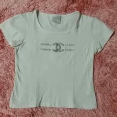 シャネル白Tシャツのサムネイル