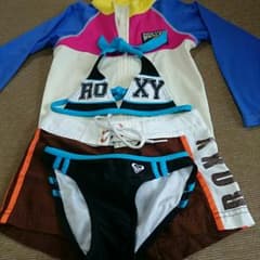 ROXY 110ビキニ&サーフパンツのサムネイル