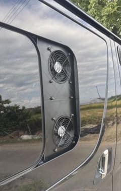 makakina　2連ファン　運転席側　ハイエース　換気扇 makakina様 専用 2連ファン 運転席側 ハイエース 換気扇 - メルカリ
