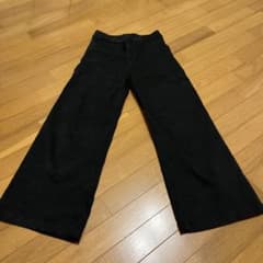 ZARA ブラック ワイドレッグデニム 25のサムネイル