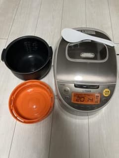 タイガー　JKT-V100  IH 炊飯器のサムネイル