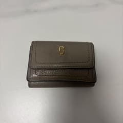 MARC JACOBS 三つ折り財布のサムネイル