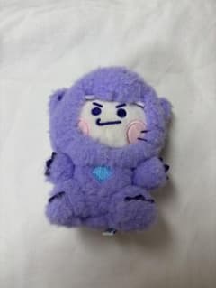 TREASURE ヒョンソク TRUZ CHILLI　ぬいぐるみ　中国限定版新品 TREASURE TRUZ ヒョンソク CHILLI ぬいぐるみ ドラゴン - メルカリ