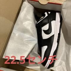 NIKE WMNS Dunk Lowウィメンズ ダンク ロー パンダのサムネイル