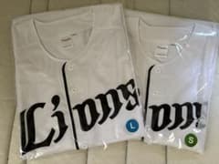 Lions ユニフォーム Lサイズ Sサイズ 2枚セットのサムネイル