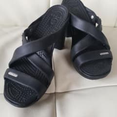 crocs　クロックス　サイプラス4.0　W4 ブラックのサムネイル