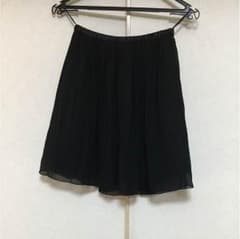 黒のシフォンスカートのサムネイル