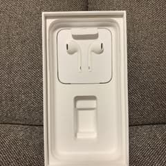 iPhone イヤホンのサムネイル