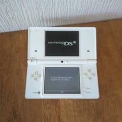 ニンテンドーDSi ホワイト 本体のサムネイル