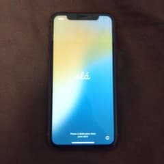 Apple iPhone XR レッド 64GB バッテリー83%のサムネイル