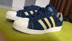adidas Superstar 82のサムネイル