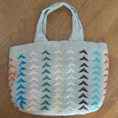 ミナペルホネンパニーニバッグ　birdbirdのサムネイル