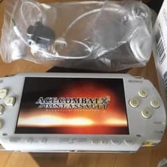 PSP 1000ホワイト USB充電器付きのサムネイル