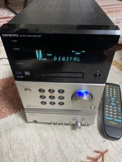 オンキョーCD-MDチューナーコンポFR-V3リモコン付き ONKYO FR-V3 CD MD Recorder Tuner Amplifier Audio Deck Speaker D-V3