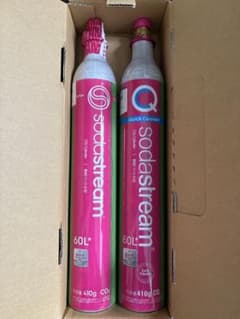 【SodaStream】クイックコネクト ガスシリンダー 60L 2本 ピンクのサムネイル