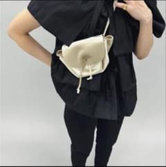 edit for lulu velor weist bag ベロアウエストバッグ - メルカリ