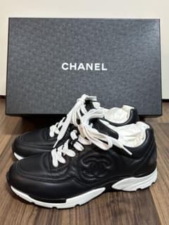 シャネル CHANEL ブラックレザースニーカー 38サイズ 未使用 - メルカリ