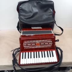 美品◎BAI-LE 30鍵 24ベース ピアノ式アコーディオン レッド バイレ