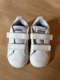 adidas ベビーシューズ ホワイト×ブラックのサムネイル