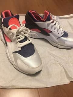 AIR HUARACHE エアハラチ NIKE スニーカーのサムネイル