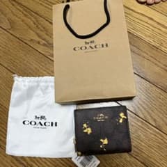 コーチ　二つ折り　PEANUTS coach財布のサムネイル