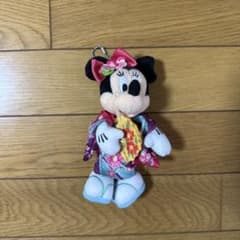 ディズニーお正月 2019 亥 ミニーのサムネイル