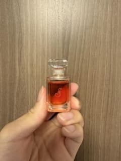 Fueguia 1833 Quilombo LXXIII 香水 8ml Fueguia 1833 Quilombo LXXIII 香水 8ml - メルカリ