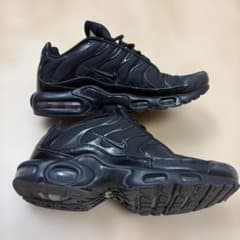 NIKE AIR MAX PLUS ブラック 27.5cmのサムネイル