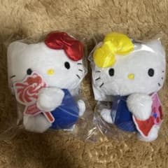 ハローキティ ハローミミィ 50周年 ファミリーマート ぬいぐるみ マスコットのサムネイル