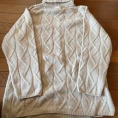 タートルネックニットのサムネイル