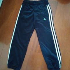 adidas　男の子　パンツ　130センチのサムネイル