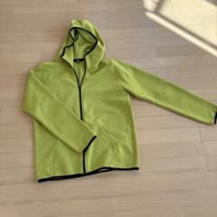 ライムグリーン フード付きパーカーのサムネイル