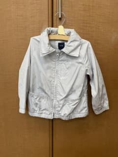 ウィンドブレーカー　GAPのサムネイル