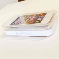 新品未開封！iPod touch 4世代 8GBのサムネイル