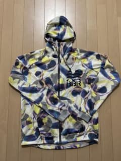 ATHLETA ナイロンジャケット 総柄 フード付き Lサイズのサムネイル