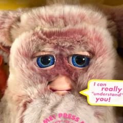 未開封 Furby ファービー2 2005 クランベリークッキー 英語版 箱付き 未開封 Furby ファービー2 2005 クランベリークッキー 英語版 箱付き