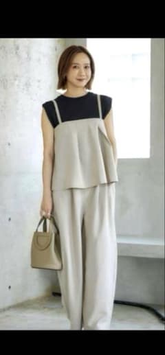 mysa closet ベージュキャミソールセットアップのサムネイル