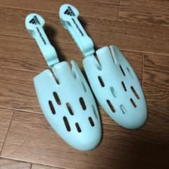 adidas シューズキーパーのサムネイル