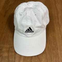 adidas キャップ ホワイトのサムネイル