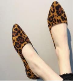 スエードヒョウ柄パンプス　サイズ40のサムネイル