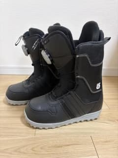 【美品】BURTON スノーボードブーツ JET 26.0 本日、ご発送可！】 BURTON スノーボードブーツ JET 26.5cm - メルカリ