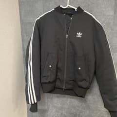adidas MA-1ジャケット 黒のサムネイル