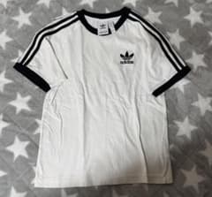 adidas tシャツ半袖　32のサムネイル