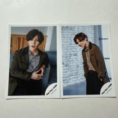 山田涼介 公式写真 2枚セットのサムネイル