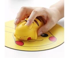 ポケモン　海外　お眠りピカチュウ　マウス　ピカチュウのサムネイル