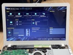 ASUS ノートPCのサムネイル